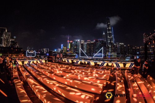 体育x音乐x电竞x潮流 狼队时尚大秀闪耀外滩