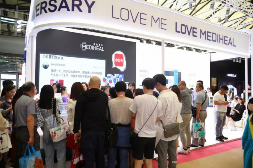 美迪惠尔泡泡指套——卸妆黑科技