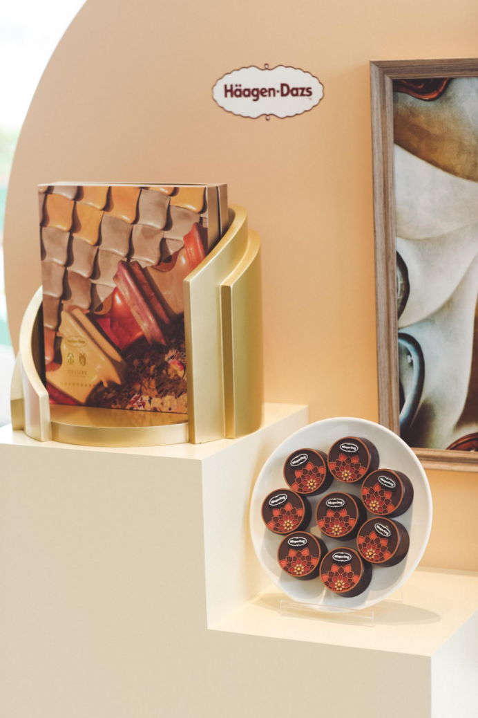 哈根达斯跨界西班牙天才建筑大师高迪 匠心巨制点亮月圆高光之夜