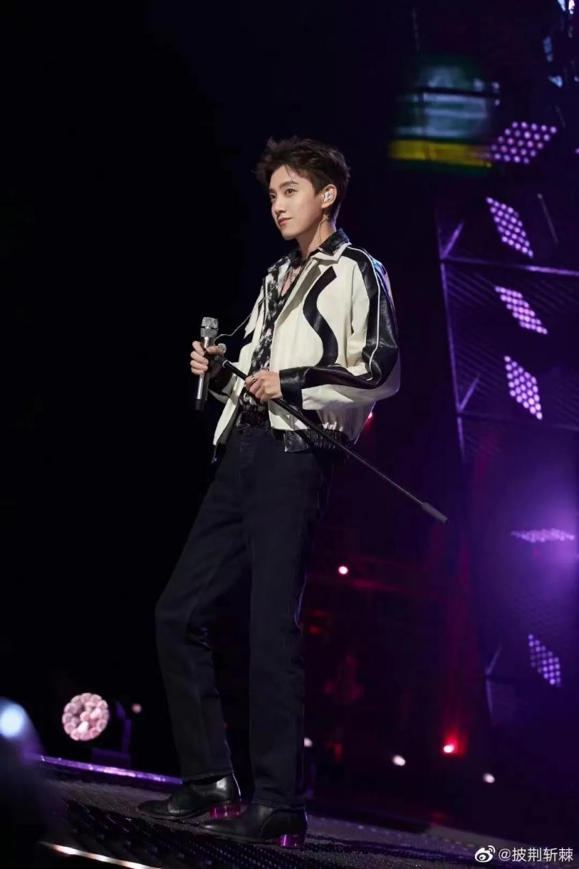 顶流CP！爱玛星动x《披荆斩棘2》，引爆都市骑行新风潮！