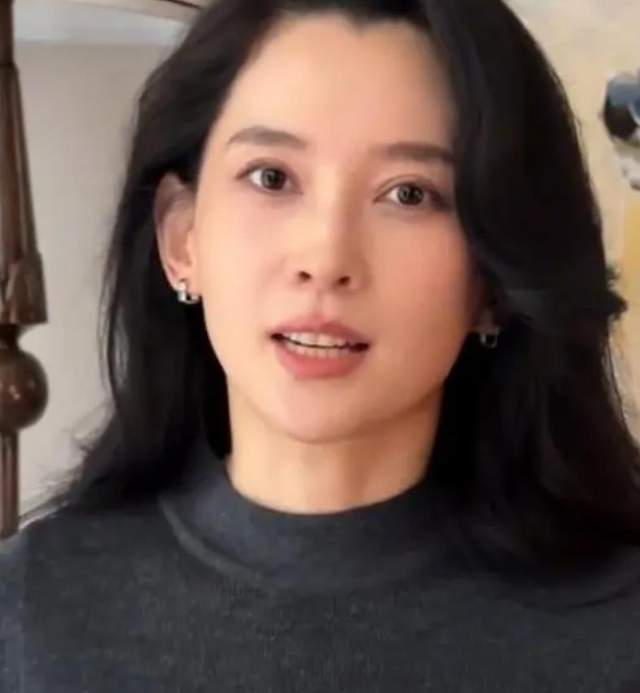 每一段恋爱都能走向结婚的汪峰，究竟有什么独特魅力？