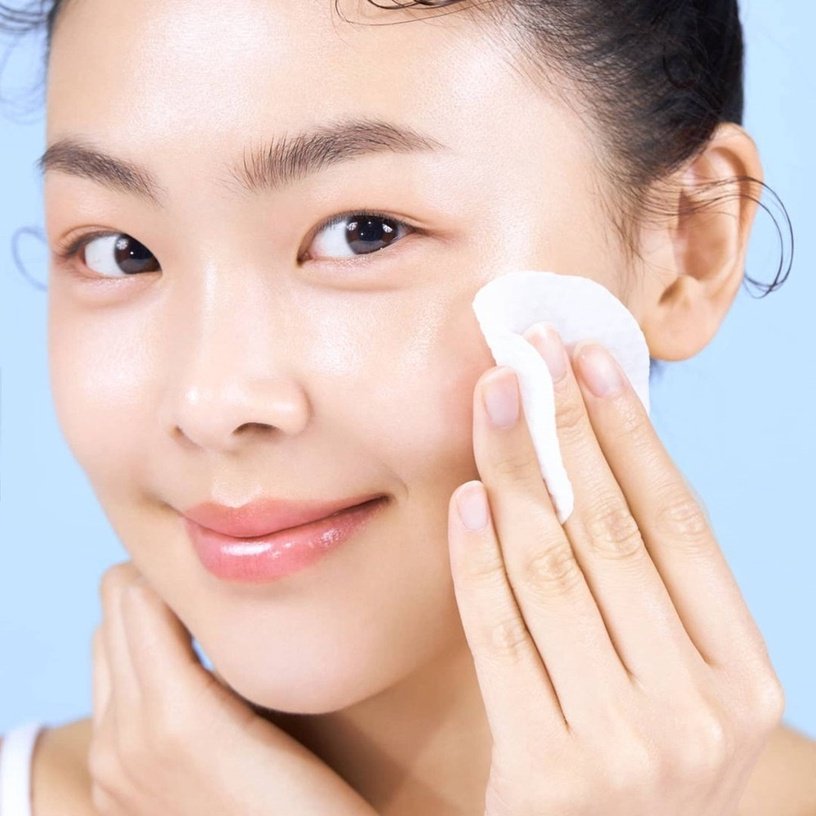 秋冬保养必收“去角质棉片”!一擦肌肤有感透亮,必学保养加乘使用技巧、净肤棉片推荐