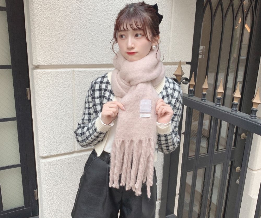 【4款颈巾打法教学】温柔平衡结+麻花结一学就懂!冬日必学甜美保暖小心机!